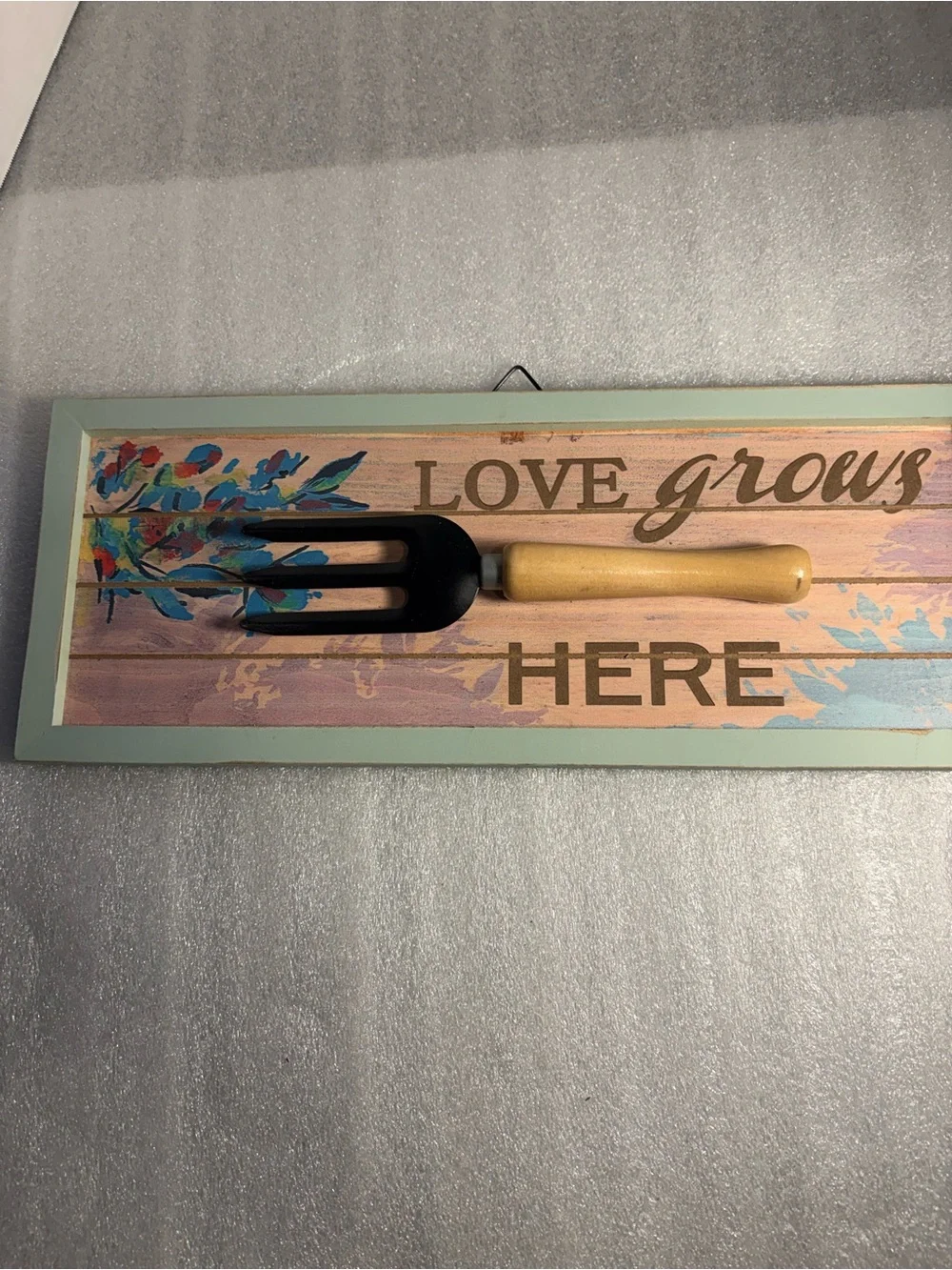 Love Grows Here Wall Art Sign - Mint Frame, Multicolor
